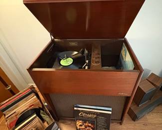 Fabulous Working Magnavox