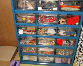 Crafty items, in small drawers