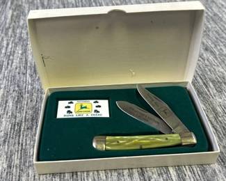 JOHN DEERE KNIFE