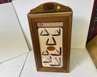 CASEXX DISPLAY CASE WITH KNIVES