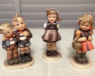 MMS184 Three Hummel Figurines 