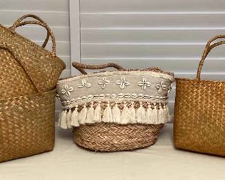 MMS096 Four Woven Natural Fiber Tote Bags