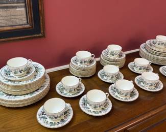 Large set of Royal Worcester bone china in Lavinia pattern