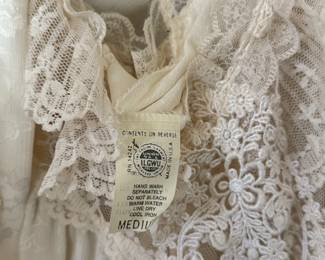 Closeup of a lovely Christian Dior Lingerie robe and nightgown set, size Medium