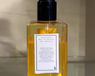 Another view of Jo Malone London Wild Fig & Cassis Shower Gel