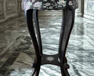 Lot 22: Asian Black Lacquer Mother-of-Pearl Pedestal Stand. See decorative top of stand separately.
Height 31.5 x Diameter 21 inches.