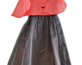Lot 44: A Set of Korean Ladies Jacket and Skirt. Orange jacket with gray v-neck trip and black closures. Gray pleated skirt to match jacket trim. Jacket: Length: 22.5 x Waist: 18.5 x Underarms: 19
inches Skirt: Waist 18 x Length 33 x Hips 52 inches
In good condition.