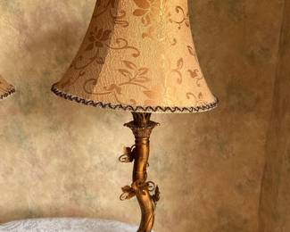 Elegant Vintage Gold Leaf Table Lamps – Matching Pair with Ornate Floral Shades