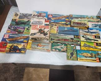 Unassembled toy models and kits from the 1950's. Most $25.