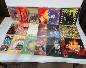 Many LP's in excellent playable condition.