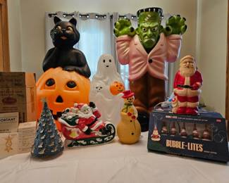 Many Xmas items