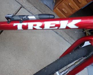TREK BIKE 7200