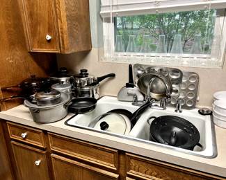 Lots of cookware