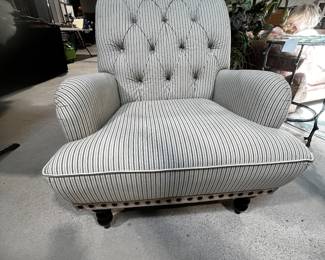 Occasional Chair /nice shape