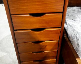 Small side Chest