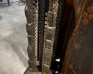 Ethnic Fern type Carved Stand