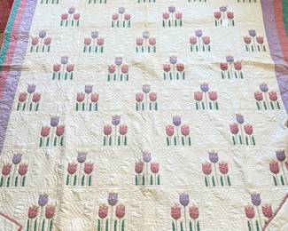 Tulips App 73x 88
Storage line / center