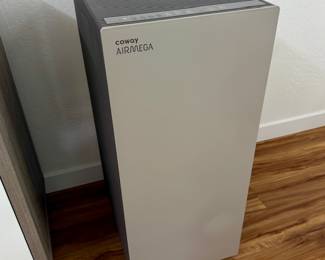 COWAY AIRMEGA Air Purifier large/room
(New cost 800)