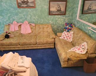 Groovy Couch and love seat! Very Good Condition!