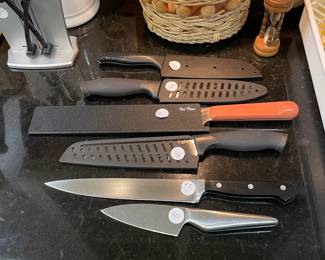 knives