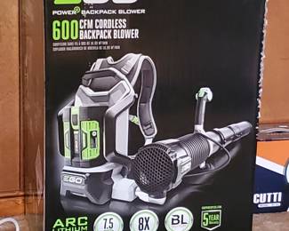 Leaf Blower
