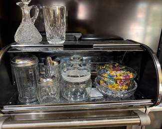 stainless steel bread holder