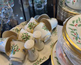 Lennox Christmas, China