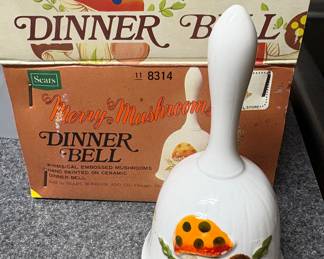 Merry Mushroom dinner bell