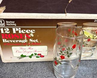 Anchor Hocking climbing roses set of 12