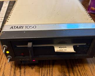 Atari 1050 (also powers on!)
