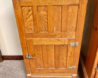 Antique Early 1900's Oak Ice Box Cabinet