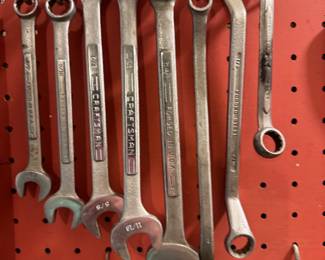 Tools and workshop items