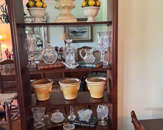Decorative Mahogany Shelves
Press-cut glass