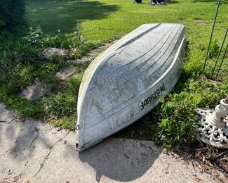 V bottom boat