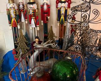 Tall skinny nut crackers