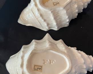Mark on shell bowls FF Japan