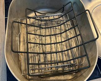Vintage MAGNALITE Aluminum roaster