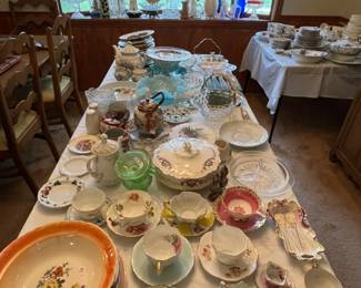 Dining room miscellaneous glassware and dishes