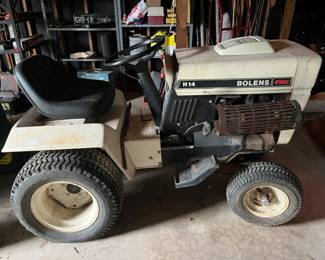 FREE--Does not Run--Will Need to be repaired--FMC Bolens H14 Garden Tractor--Not pictured is also a garden tiller that goes with it