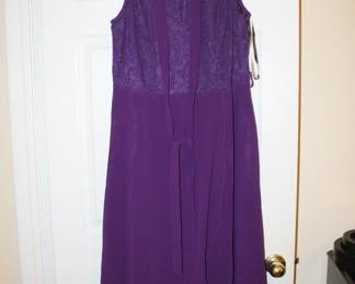 Women's Clothes (Lg - 4X)