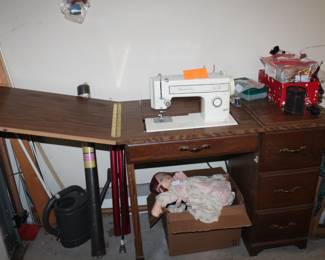 Kenmore Sewing Machine in Cabinet
