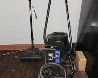 Rainbow vacuum