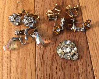 Vintage Screw Ons