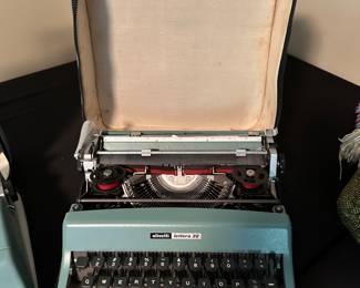 Another Vintage Olivetti Lettera 32 Portable Typewriter