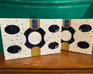 Galaxy Holiday Plates