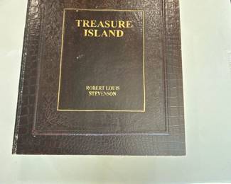 Treasure Island Hardcover by Robert Louis Stevenson