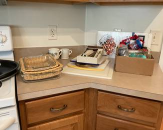 Kitchen miscellaneous