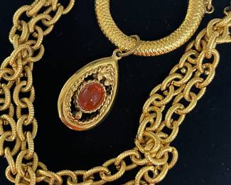 Vintage Goldette necklace