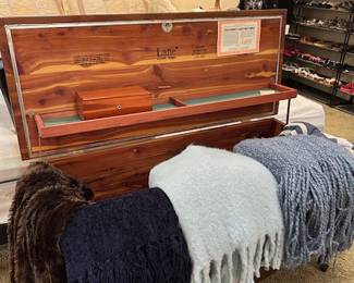 LANE CEDAR CHEST