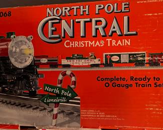 Lionel North Pole Central Christmas Train